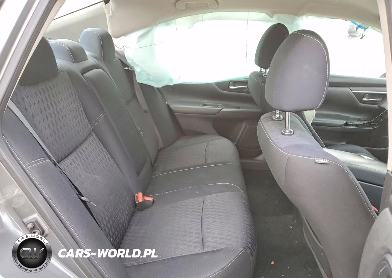 2018 Nissan Altima 2.5 S VIN:1N4AL3AP4JC107664 - 10