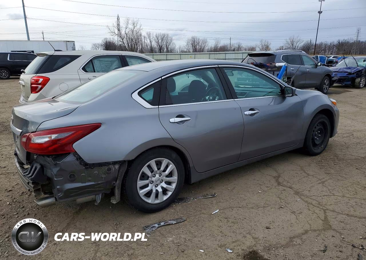 2018 Nissan Altima 2.5 S VIN:1N4AL3AP4JC107664 - 3