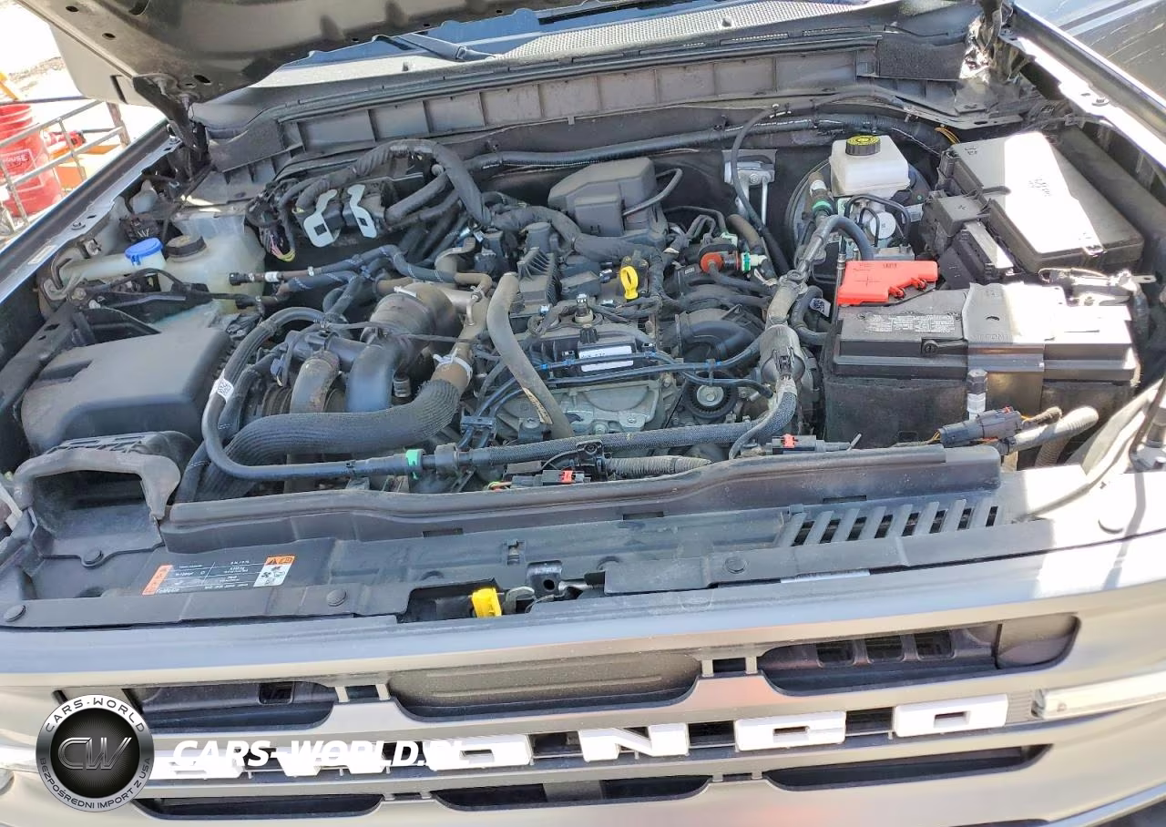 2022 Ford Bronco Base VIN:1FMDE5BH0NLB86949 - 12