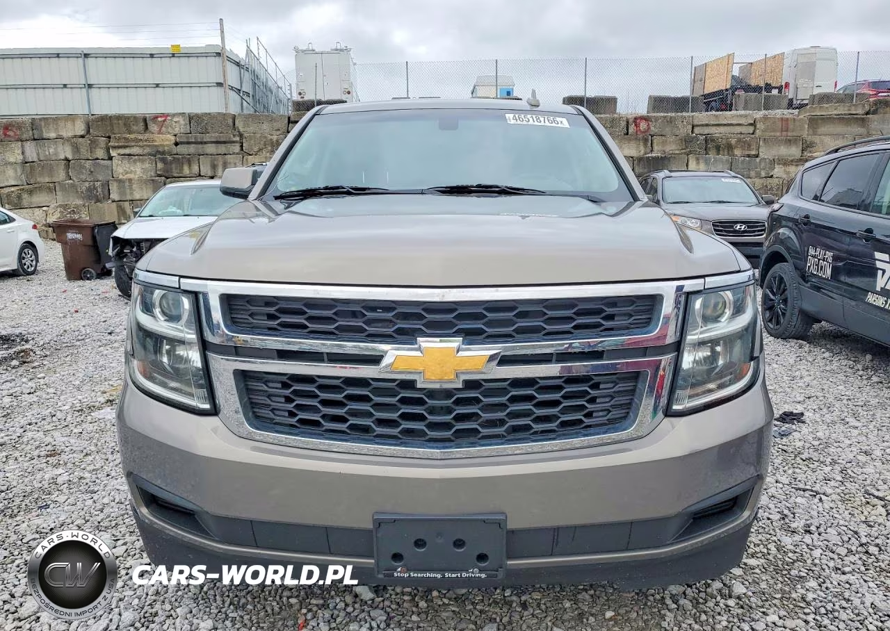 2018 Chevrolet Suburban K1500 Ls VIN:1GNSKGKC0JR310530 - 5