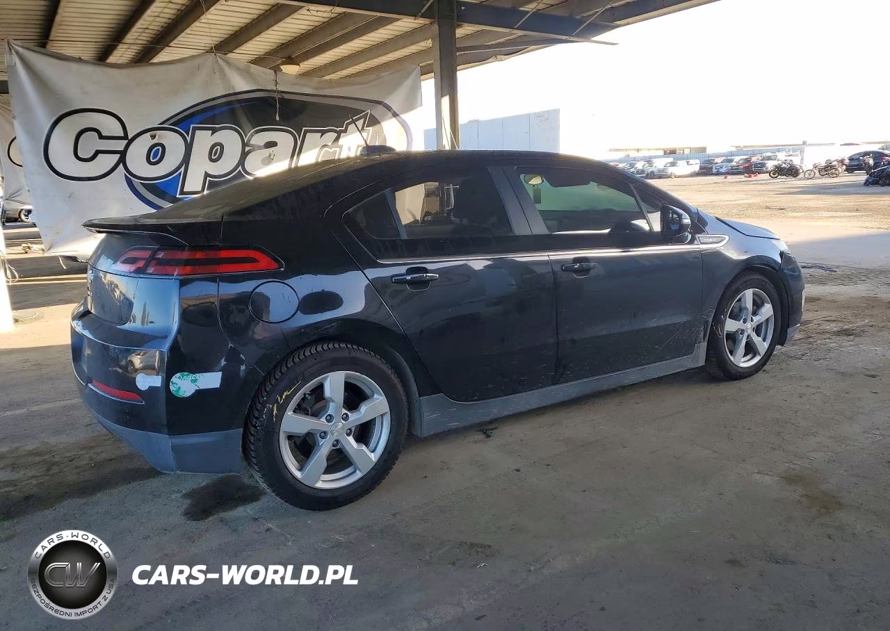 2015 Chevrolet Volt VIN:1G1RD6E4XFU140870 - 3