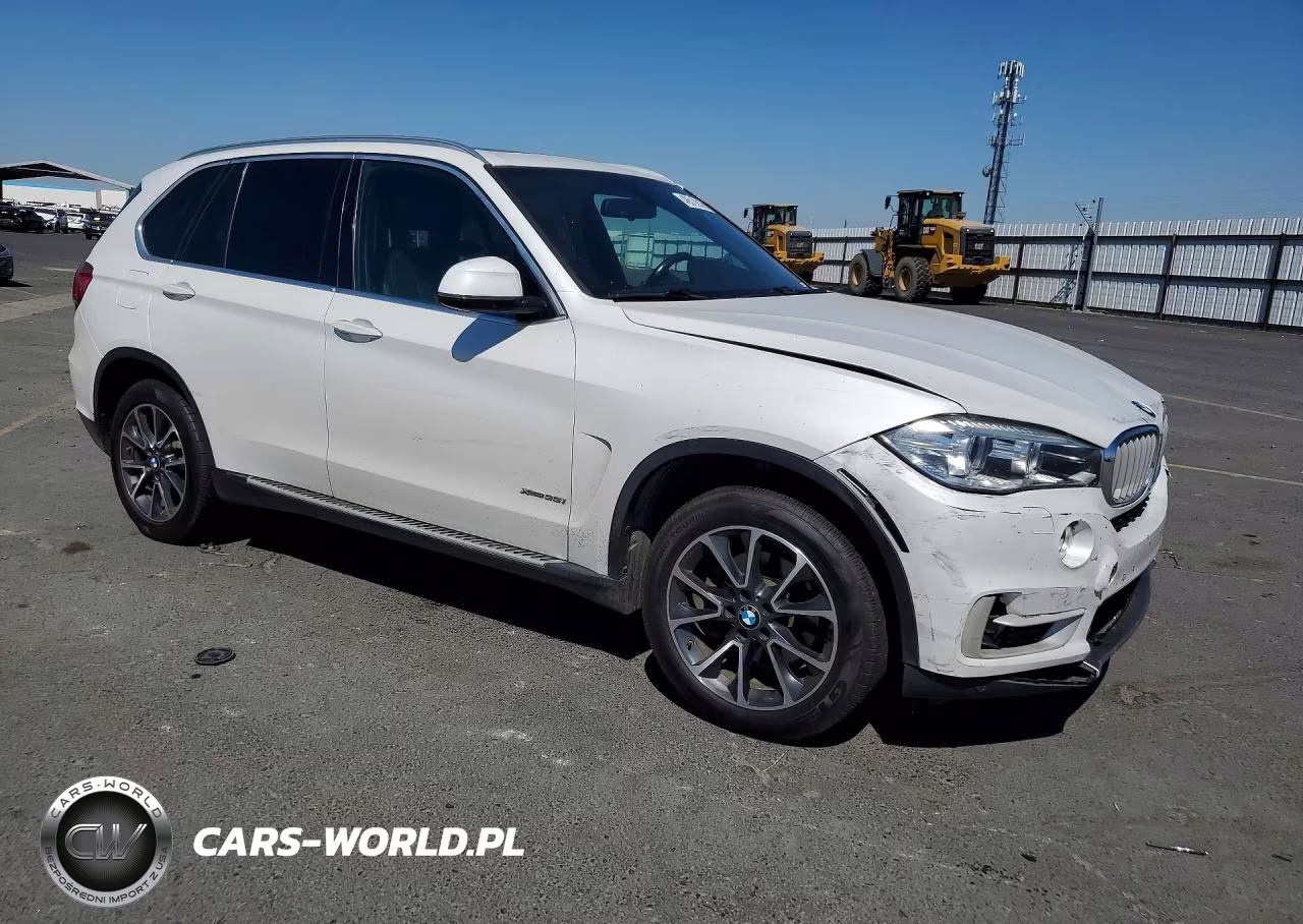 2017 BMW X5 xDrive35I VIN:5UXKR0C5XH0V67767 - 4
