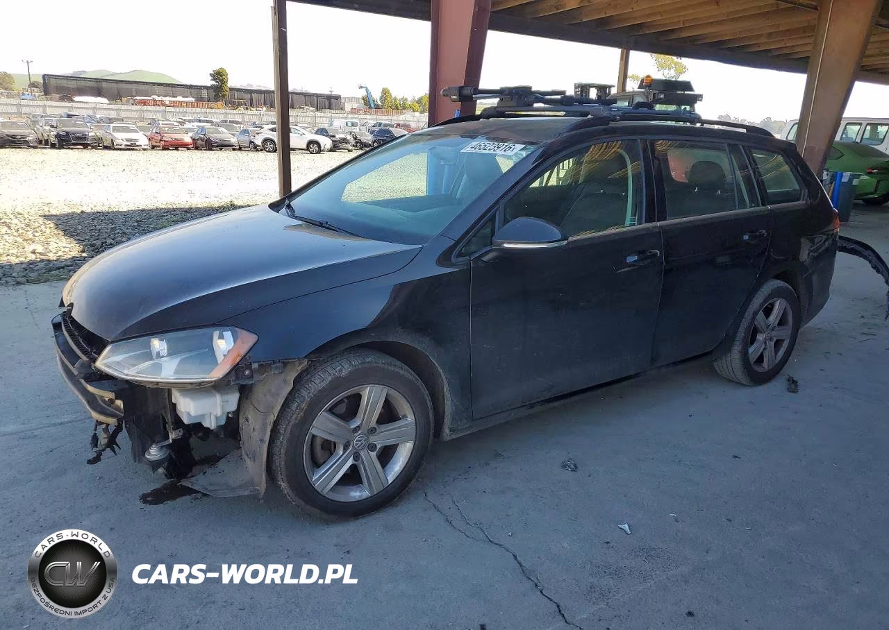 2015 Volkswagen Golf Sportwagen Tdi S