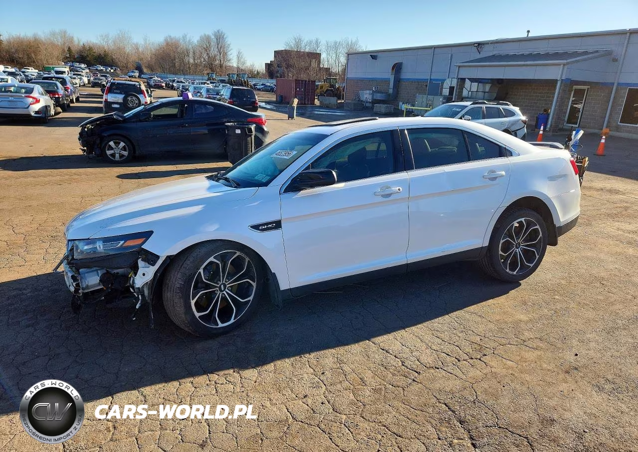 2015 Ford Taurus Sho