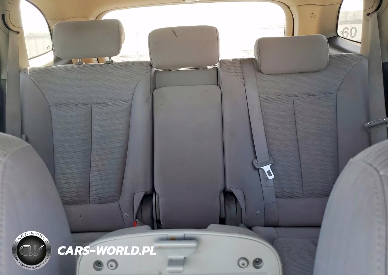 2008 Hyundai Santa Fe Gls VIN:5NMSG13D38H191031 - 10