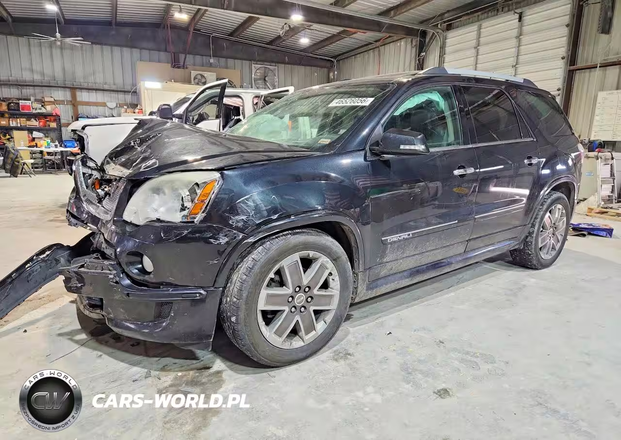 2011 GMC Acadia Denali