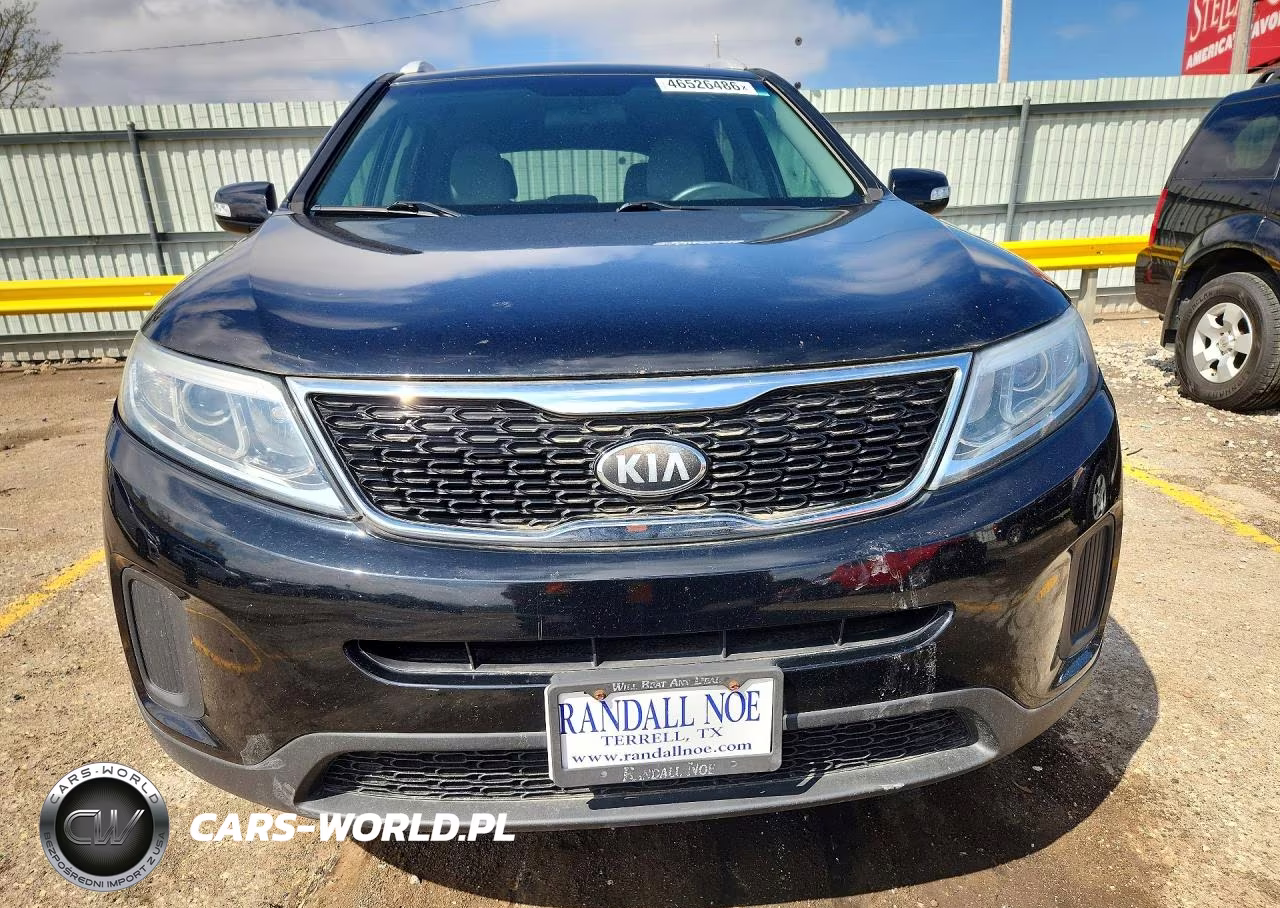 2014 Kia Sorento Lx VIN:5XYKT4A75EG458931 - 5