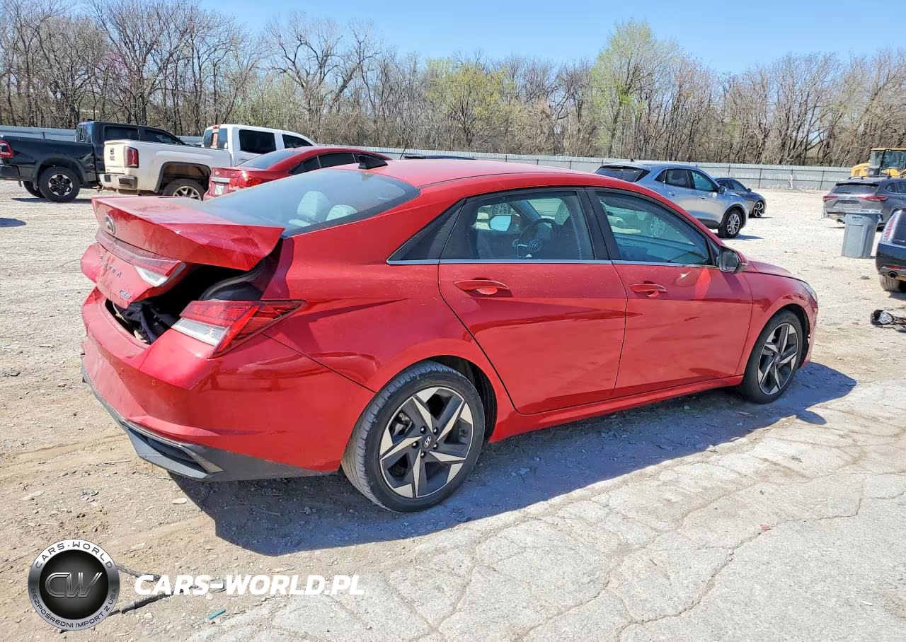 2023 Hyundai Elantra VIN:5NPLP4AG3PH108752 - 3