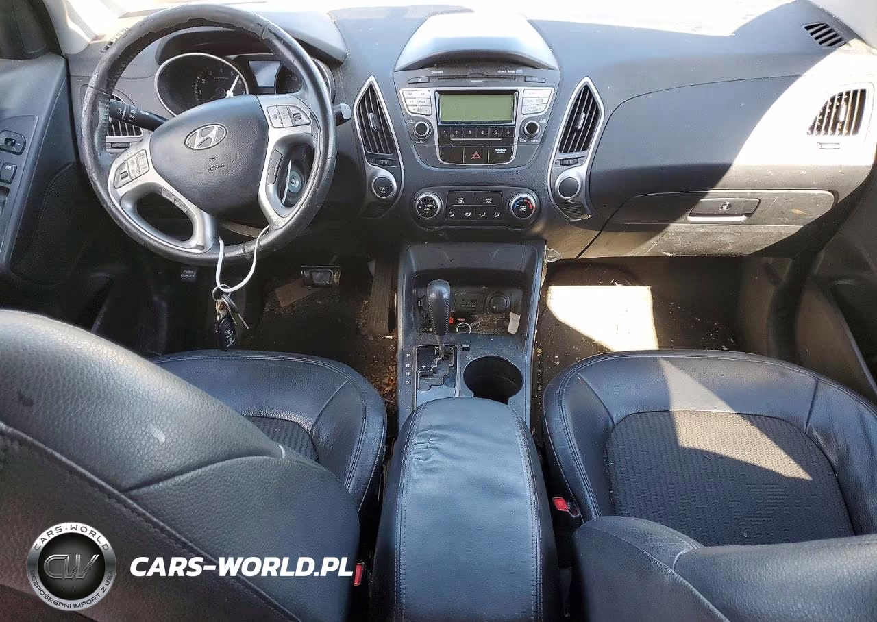2011 Hyundai Tucson VIN:KM8JU3AC9BU244529 - 8