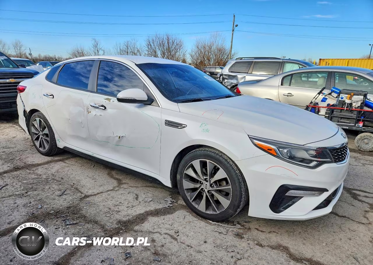 2019 Kia Optima S VIN:5XXGT4L32KG289161 - 4