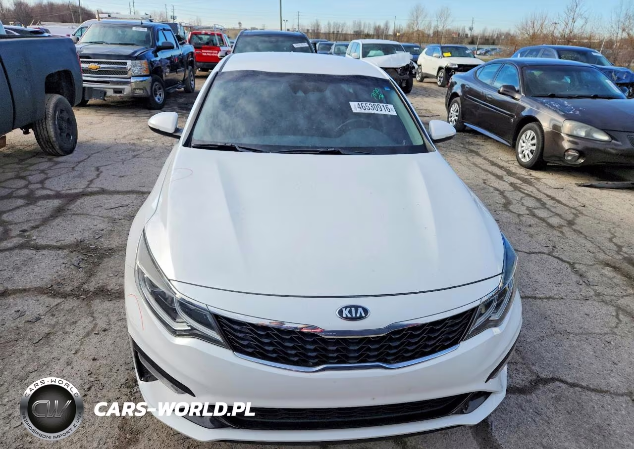 2019 Kia Optima S VIN:5XXGT4L32KG289161 - 5