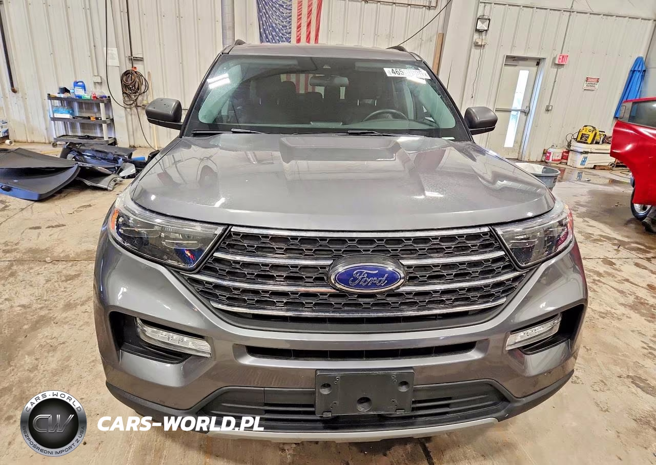 2022 Ford Explorer Xlt VIN:1FMSK8DH0NGA57259 - 5