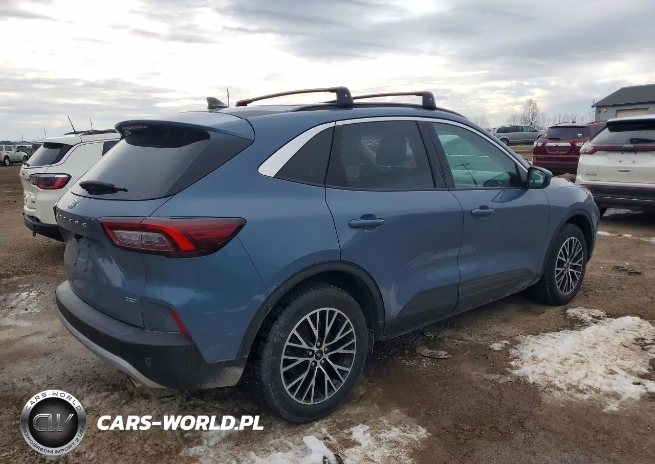 2023 Ford Escape VIN:1FMCU0E16PUB26459 - 3