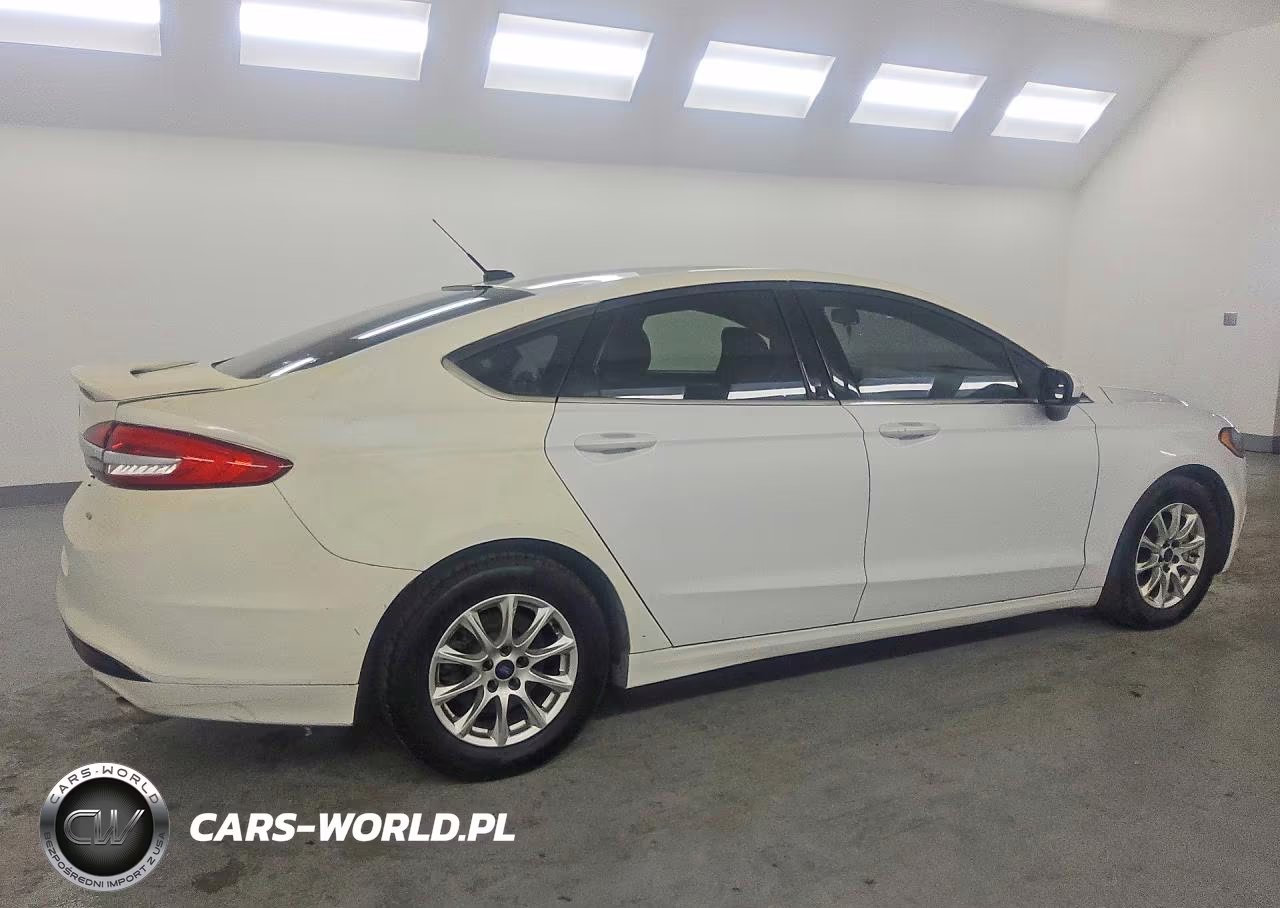 2017 Ford Fusion S VIN:3FA6P0G71HR367967 - 3