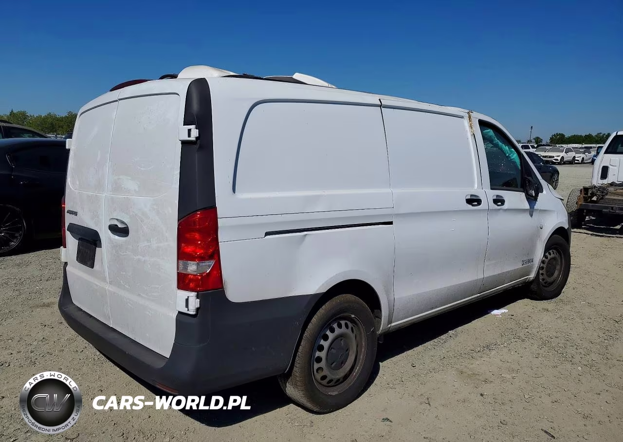 2022 Mercedes Benz Metris Delivery Van VIN:W1YV0BEYXN4151343 - 3