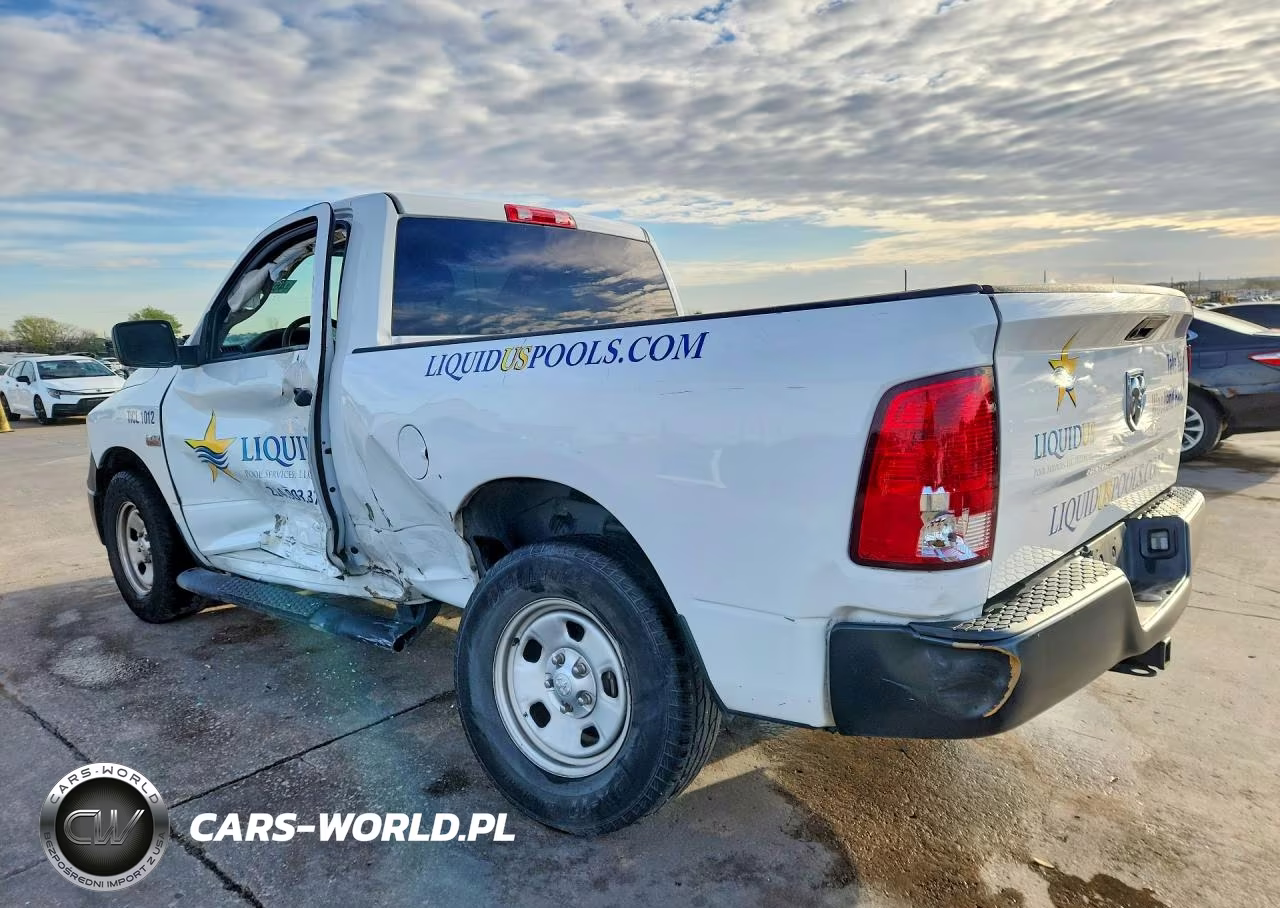 2019 Ram 1500 Classic Tradesman VIN:3C6JR6AT6KG719152 - 2