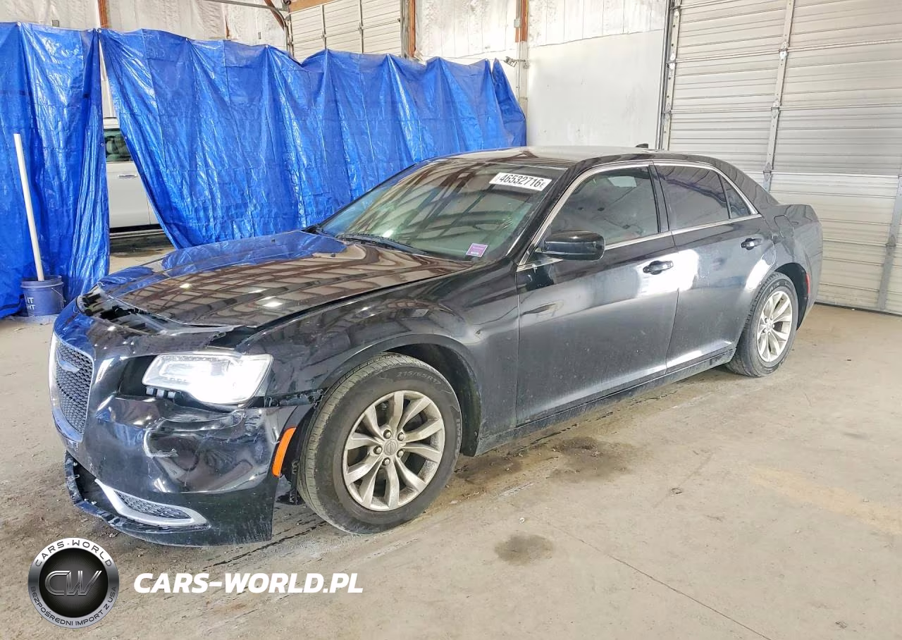 2015 Chrysler 300 Limited