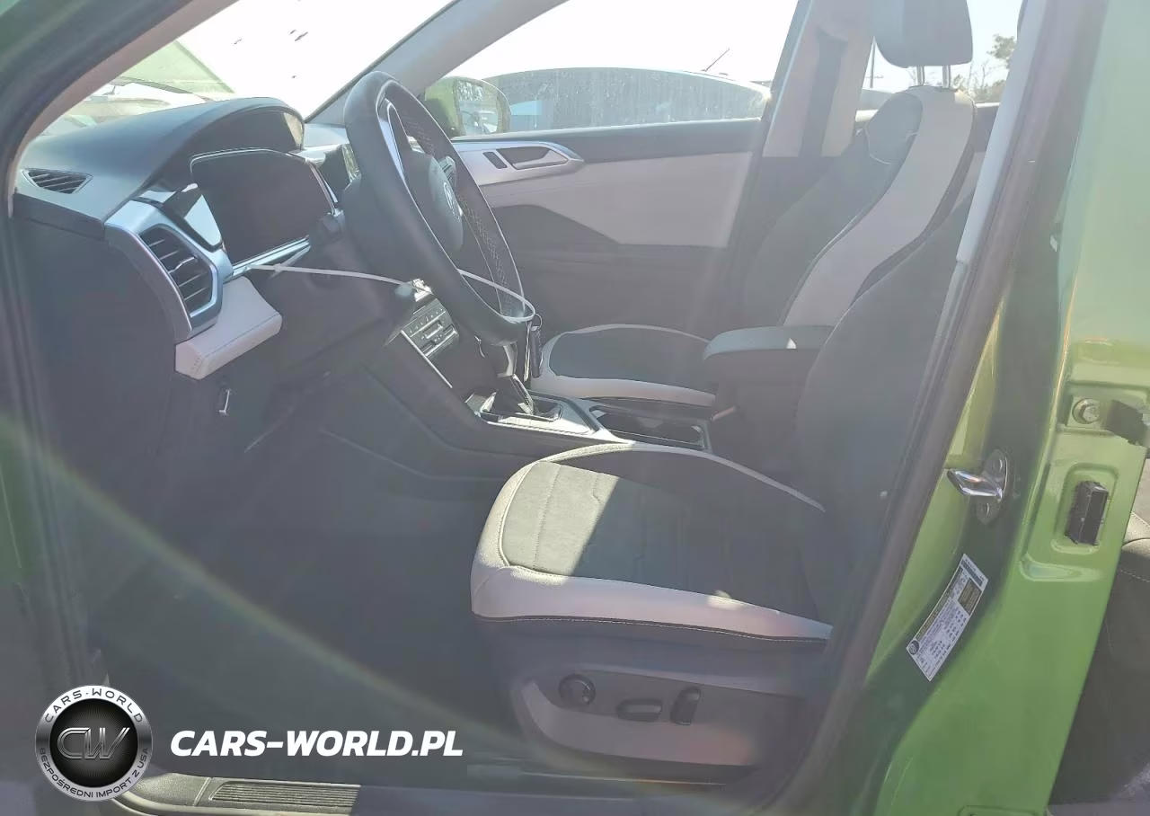2025 Volkswagen Taos Se VIN:3VVEC7B26SM069071 - 7