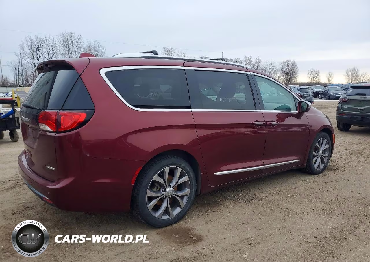 2020 Chrysler Pacifica Limited VIN:2C4RC1GG0LR116333 - 3
