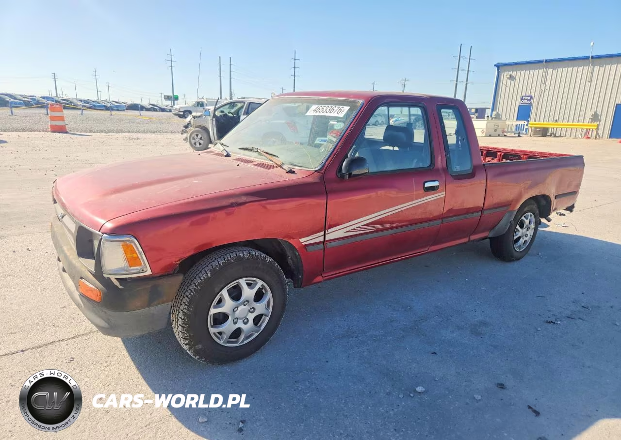 1996 Toyota Pickup Deluxe
