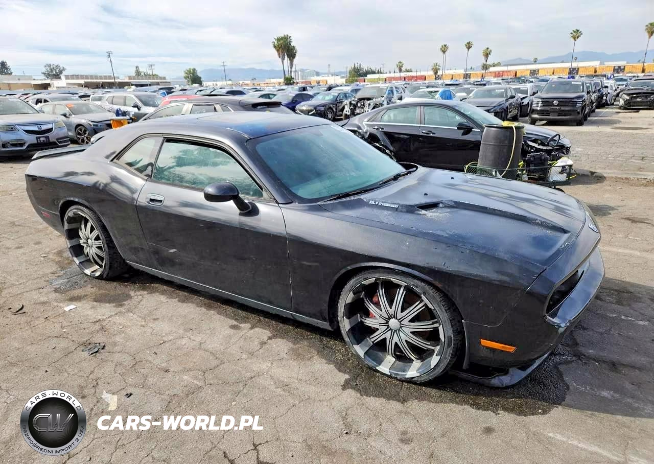 2008 Dodge Challenger Srt-8 VIN:2B3LJ74WX8H300591 - 4