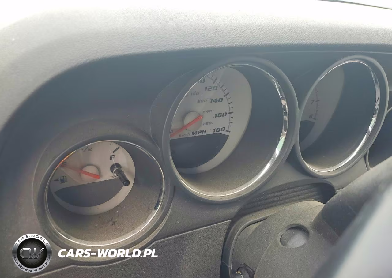 2008 Dodge Challenger Srt-8 VIN:2B3LJ74WX8H300591 - 9