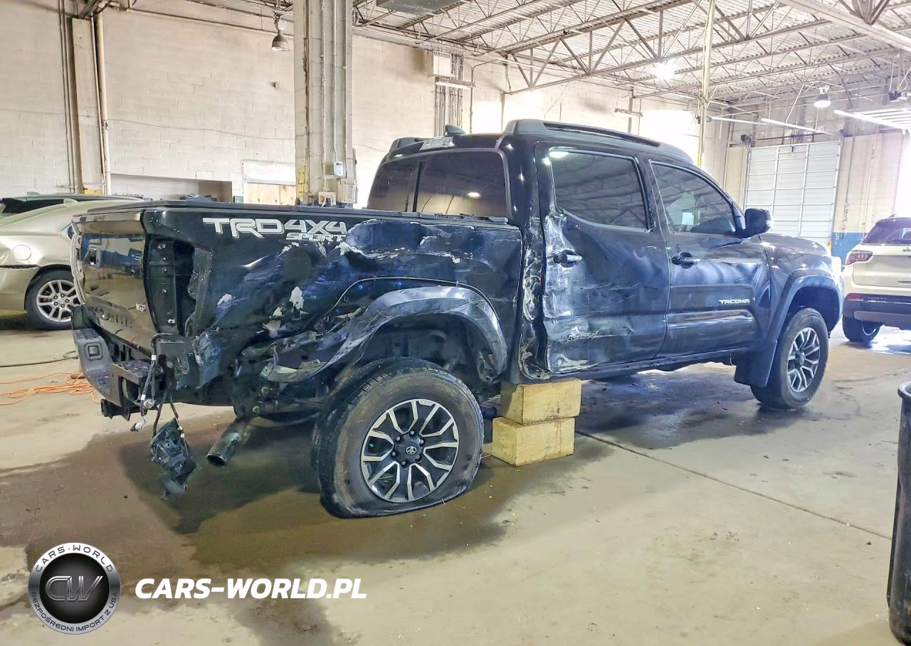 2023 Toyota Tacoma Trd Sport VIN:3TMCZ5AN4PM645445 - 3
