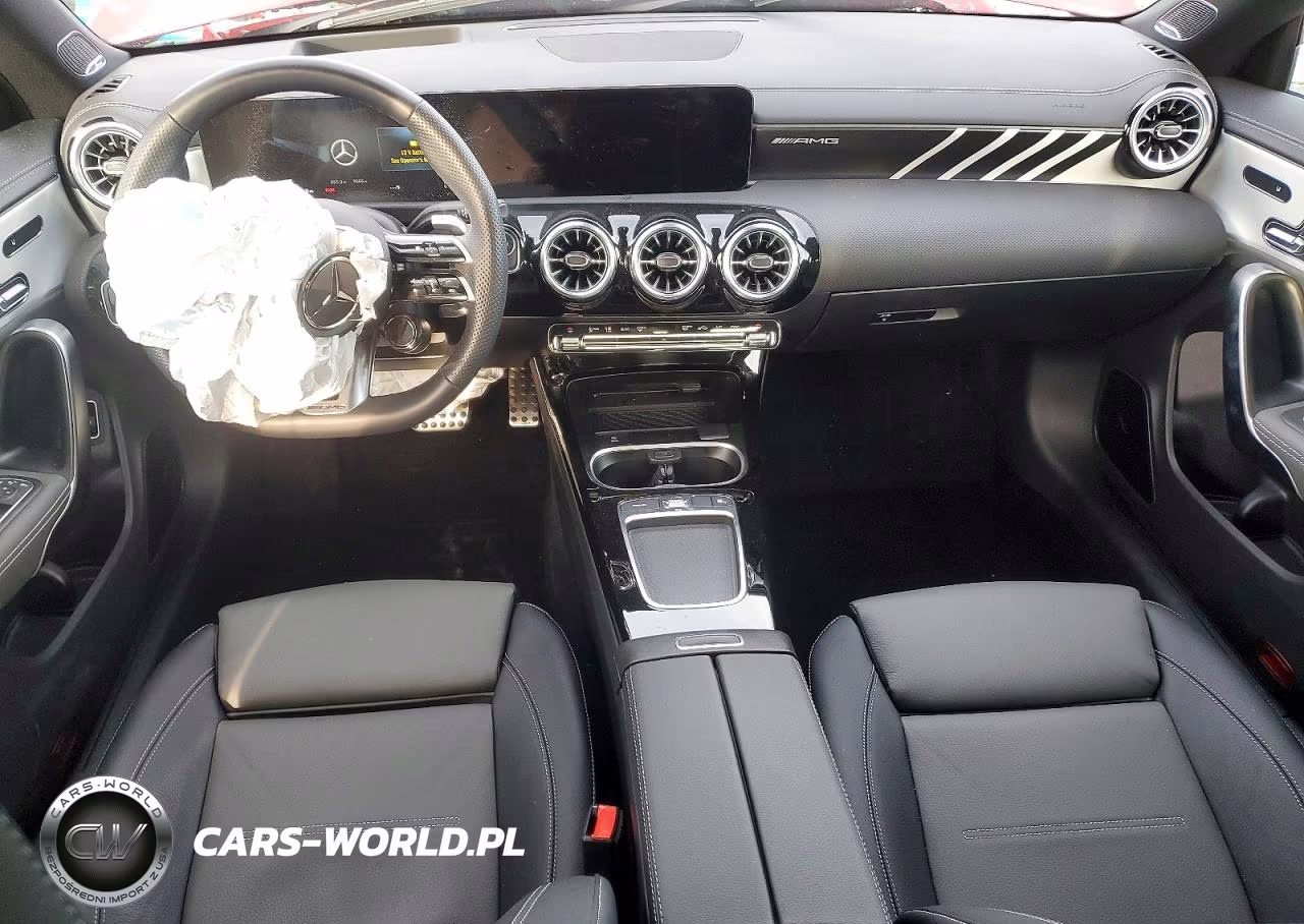 2025 Mercedes-Benz Cla Amg 35 4Matic VIN:W1K5J5BBXSN525884 - 8