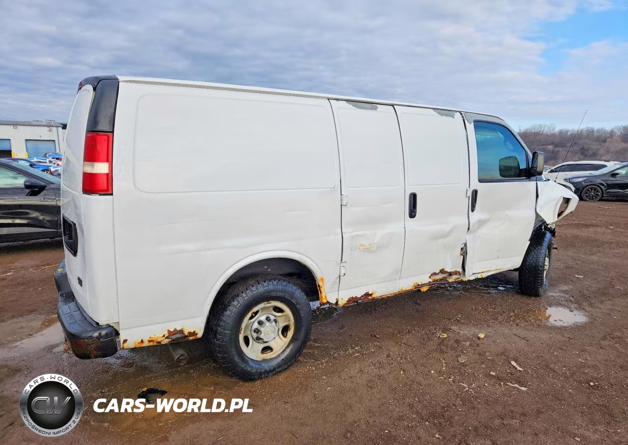 2008 Chevrolet Express G2500 Delivery Van VIN:1GCGG25C581104207 - 3