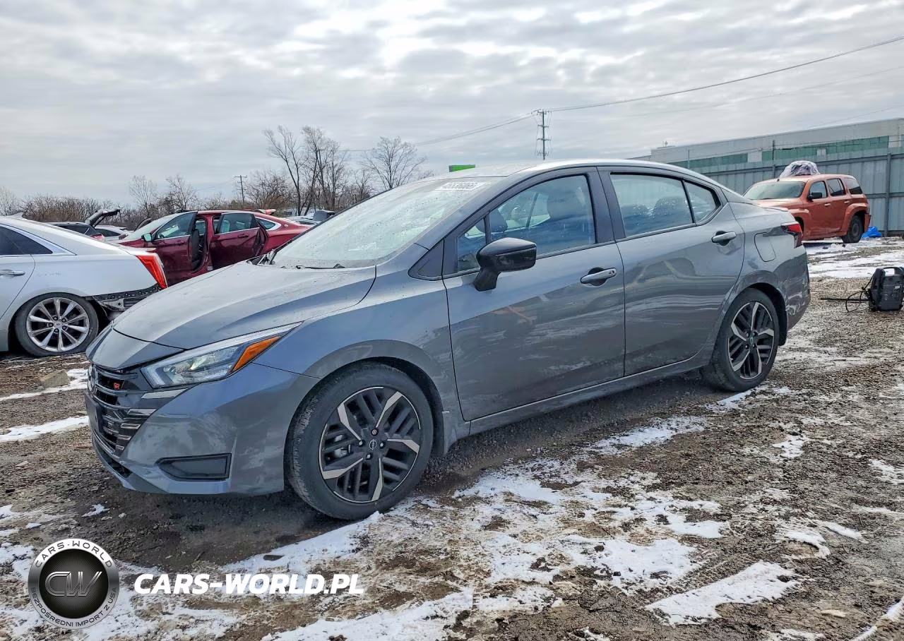 2023 Nissan Versa Sr – zdjęcie 1 z 12