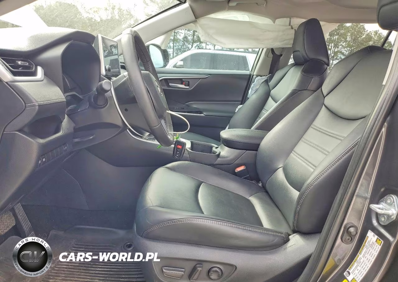 2023 Toyota Rav4 Xle Premium VIN:2T3C1RFV3PC244377 - 7