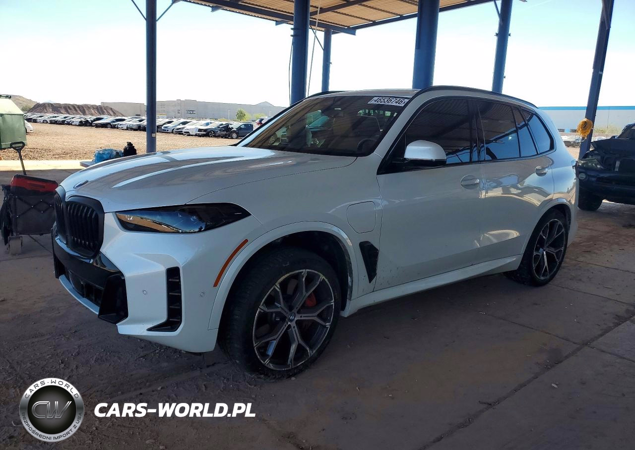 2025 BMW X5 xDrive50E