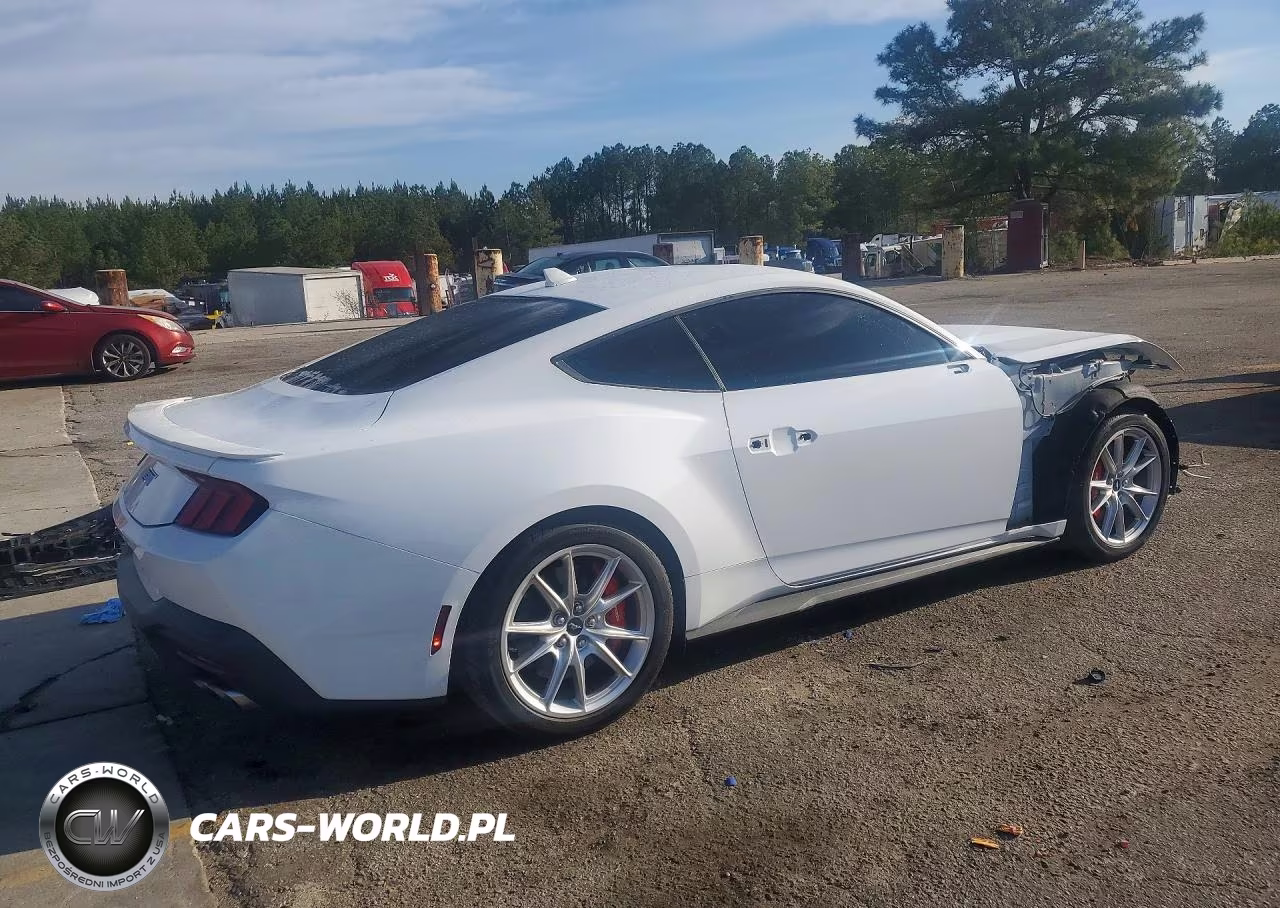 2024 Ford Mustang VIN:1FA6P8CF2R5417775 - 3