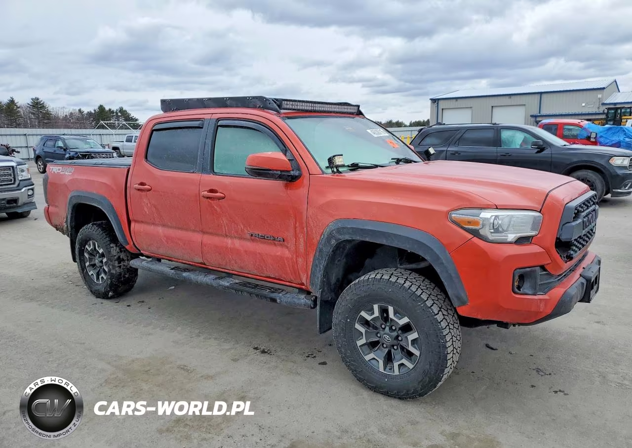 2017 Toyota Tacoma Trd Off-Road VIN:3TMCZ5AN9HM109589 - 4