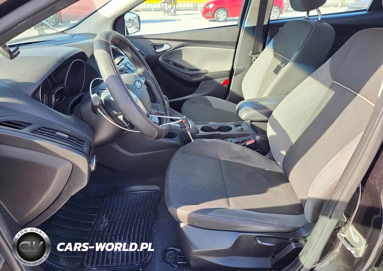 2012 Ford Focus Se VIN:1FAHP3F25CL381880 - 7