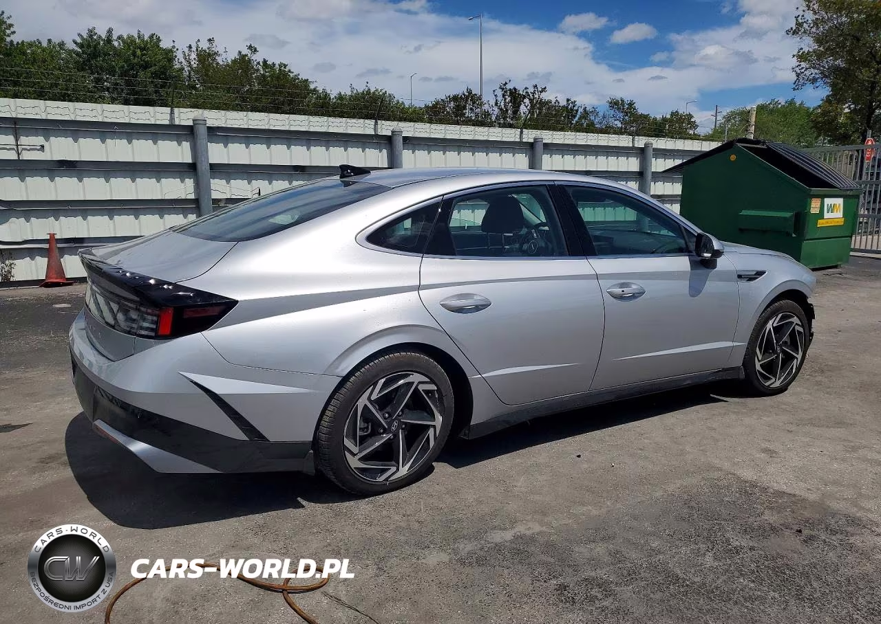 2026 Hyundai Sonata Sel Sport VIN:KMHL64JA4TA525616 - 3