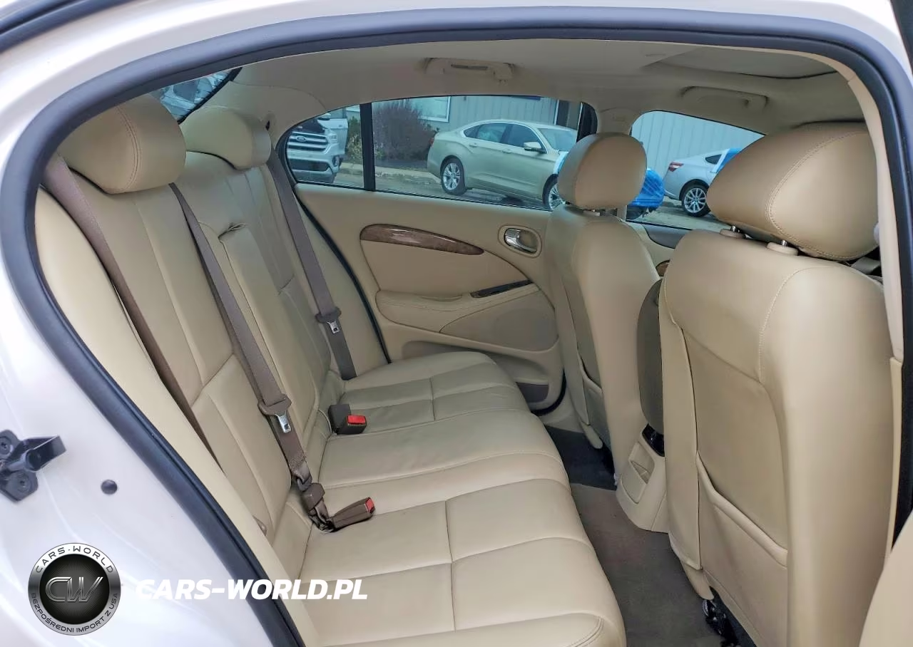 2005 Jaguar S-Type VIN:SAJWA01T95FN39688 - 10