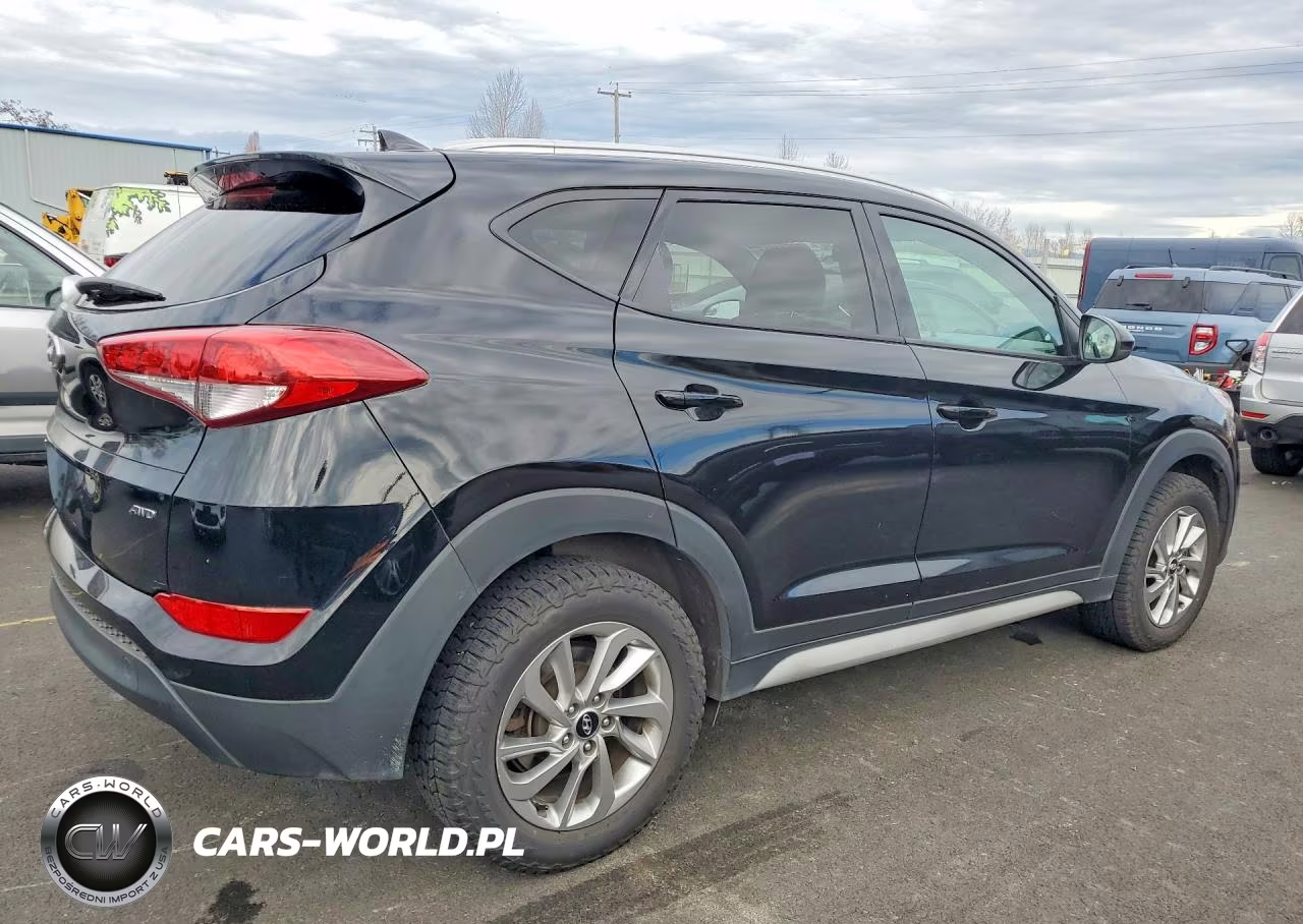 2018 Hyundai Tucson Sel VIN:KM8J3CA43JU754238 - 3