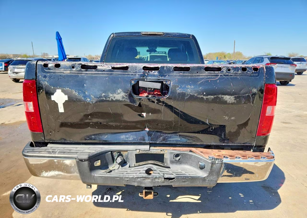 2011 Chevrolet Silverado C1500 VIN:1GCRCPEX7BZ443922 - 6