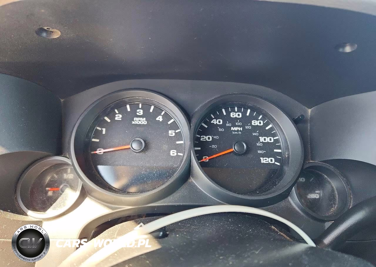 2011 Chevrolet Silverado C1500 VIN:1GCRCPEX7BZ443922 - 9