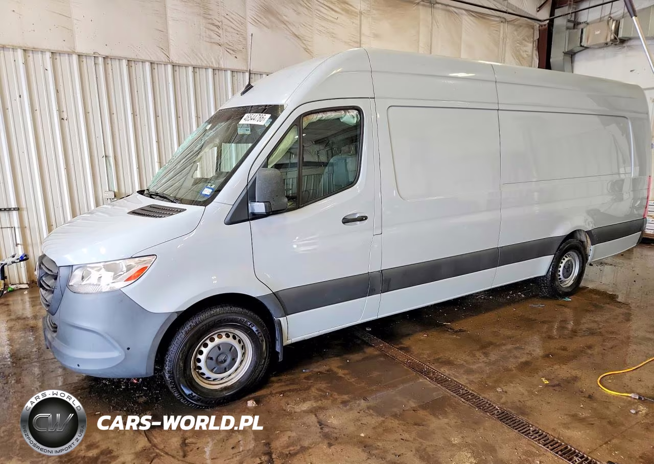 2021 Mercedes Benz Sprinter 2500 Delivery Van – zdjęcie 1 z 13