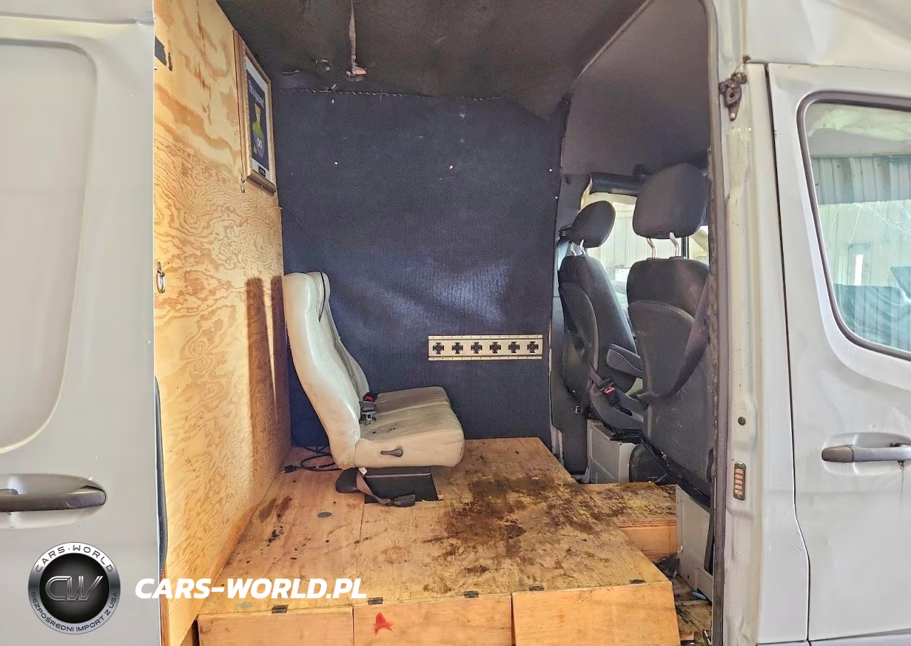 2021 Mercedes Benz Sprinter 2500 Delivery Van VIN:W1Y4EDHY9MT075932 - 11