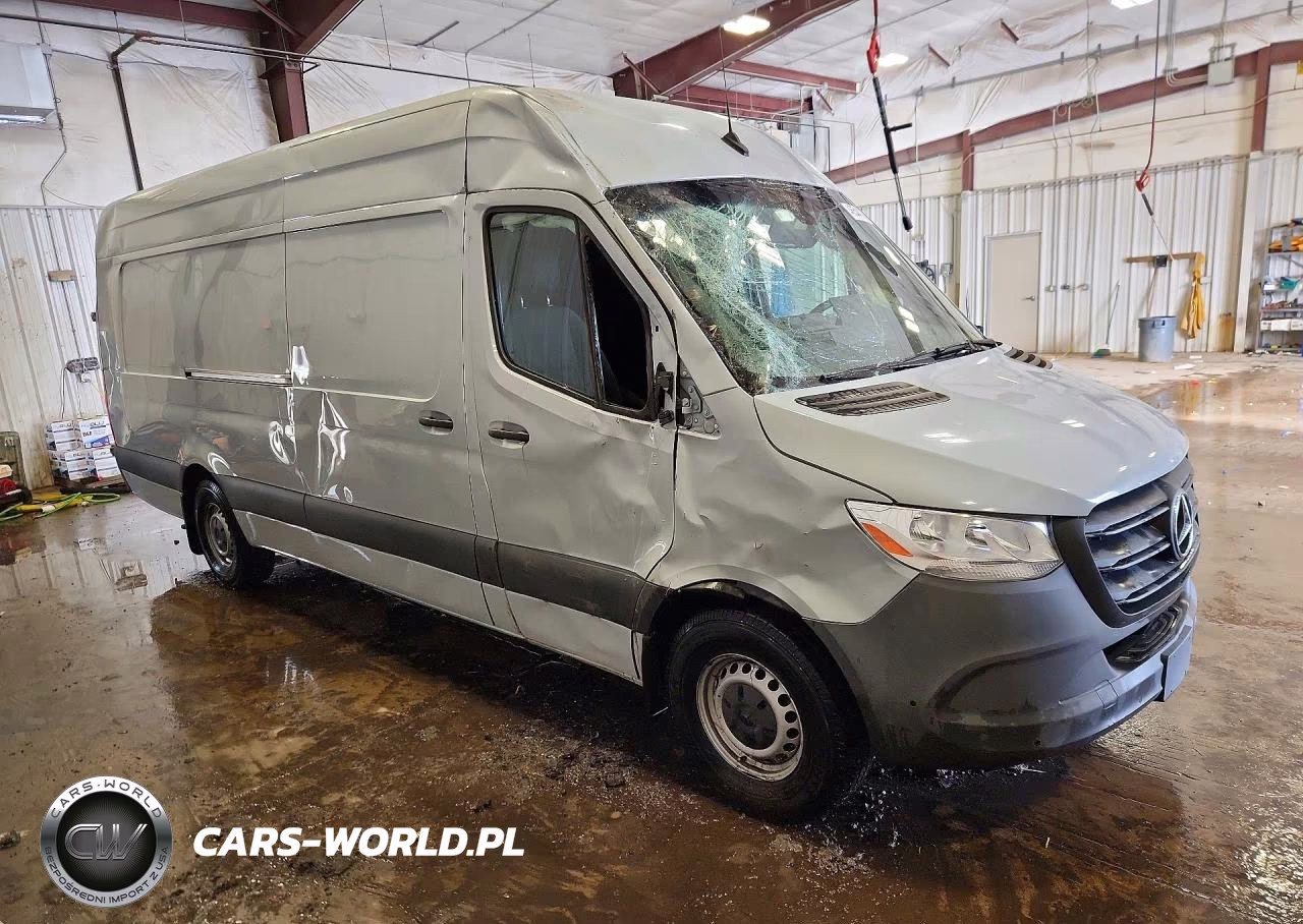 2021 Mercedes Benz Sprinter 2500 Delivery Van VIN:W1Y4EDHY9MT075932 - 4