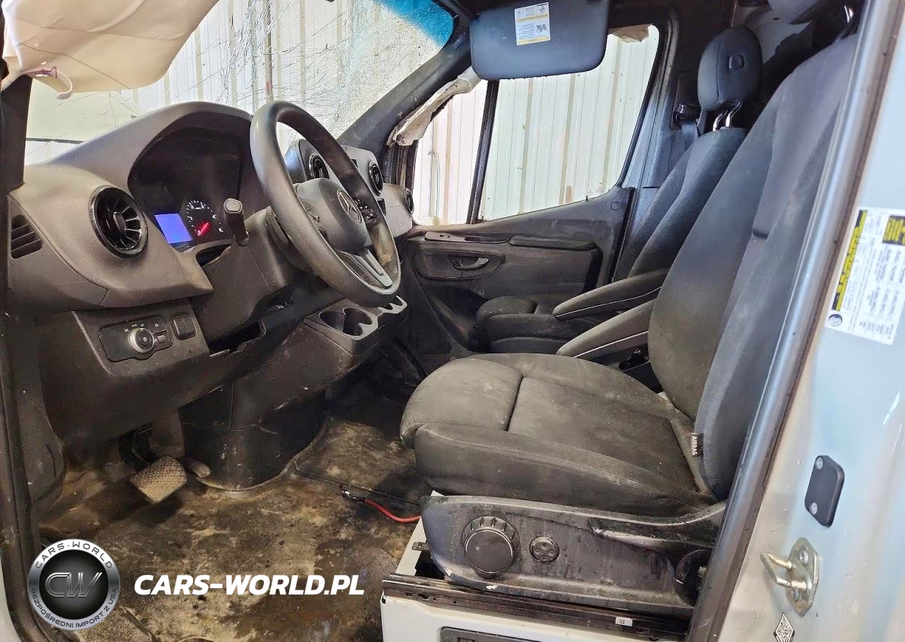 2021 Mercedes Benz Sprinter 2500 Delivery Van VIN:W1Y4EDHY9MT075932 - 7