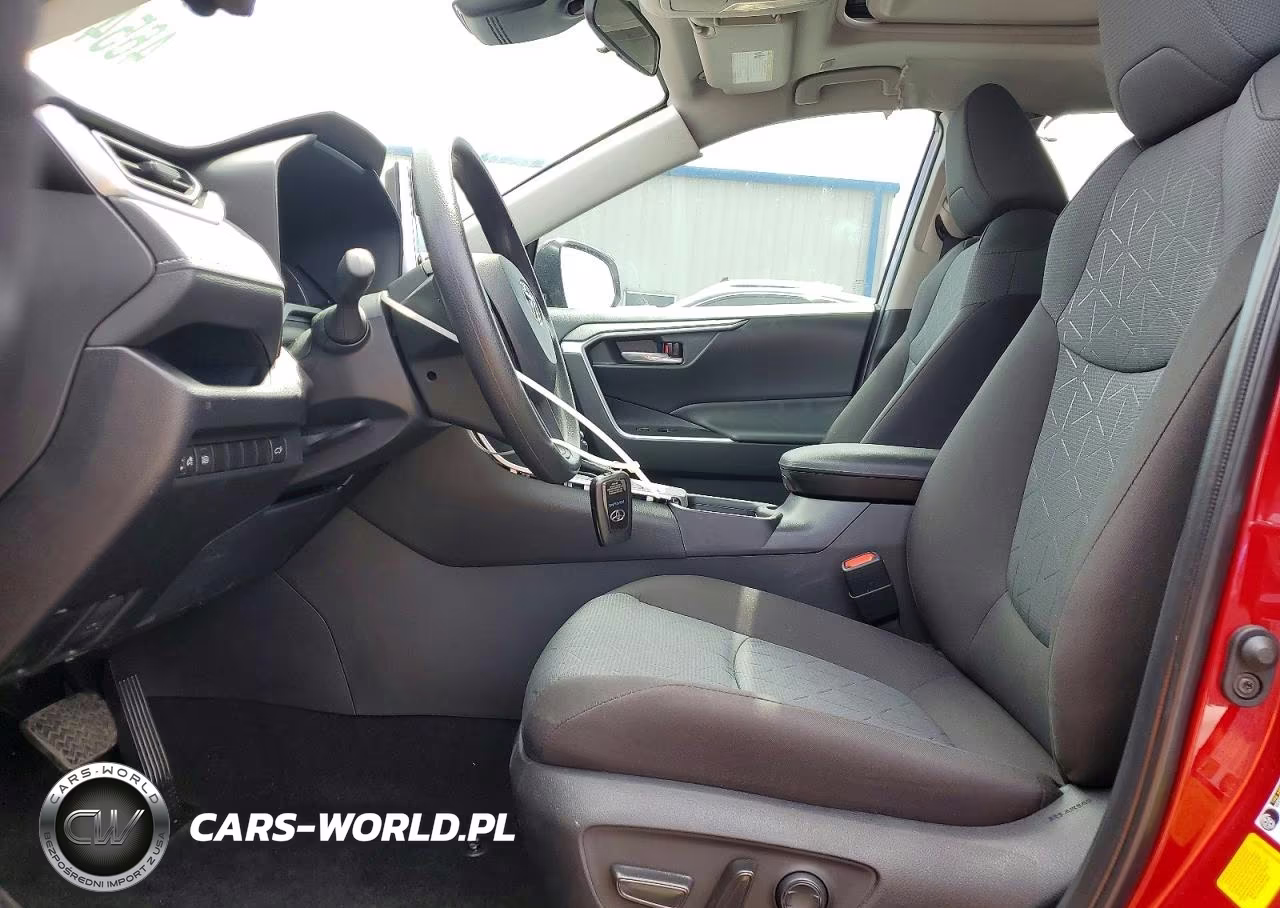 2025 Toyota Rav4 Xle VIN:2T3W1RFVXSW435007 - 7