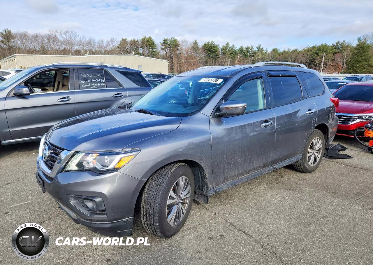 2018 Nissan Pathfinder S