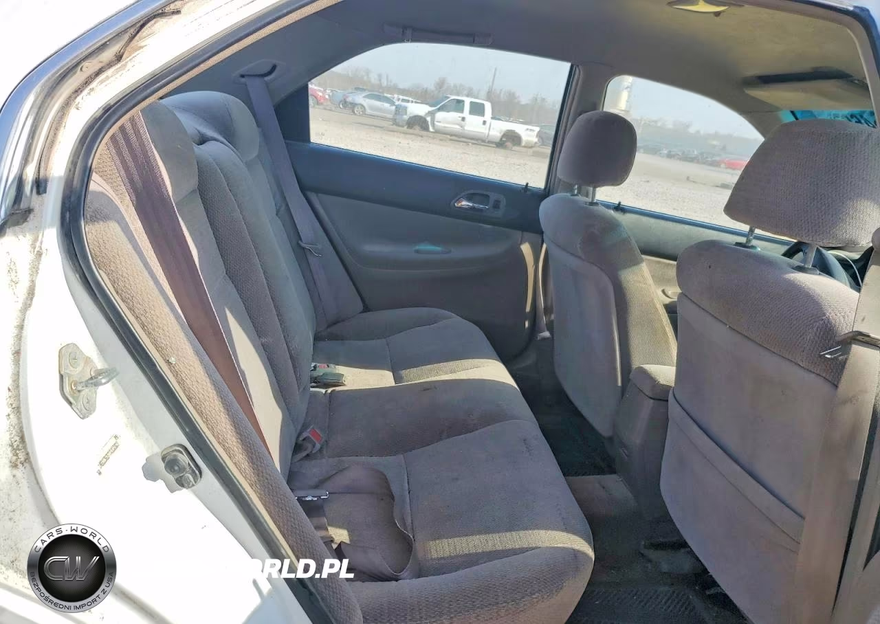 1996 Honda Accord Lx VIN:1HGCD5637TA002523 - 10