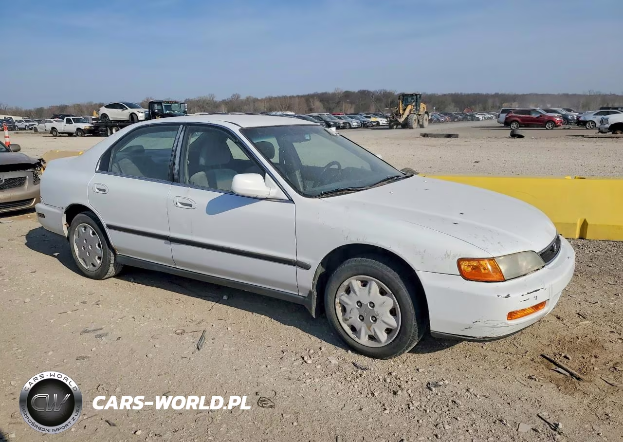 1996 Honda Accord Lx VIN:1HGCD5637TA002523 - 4