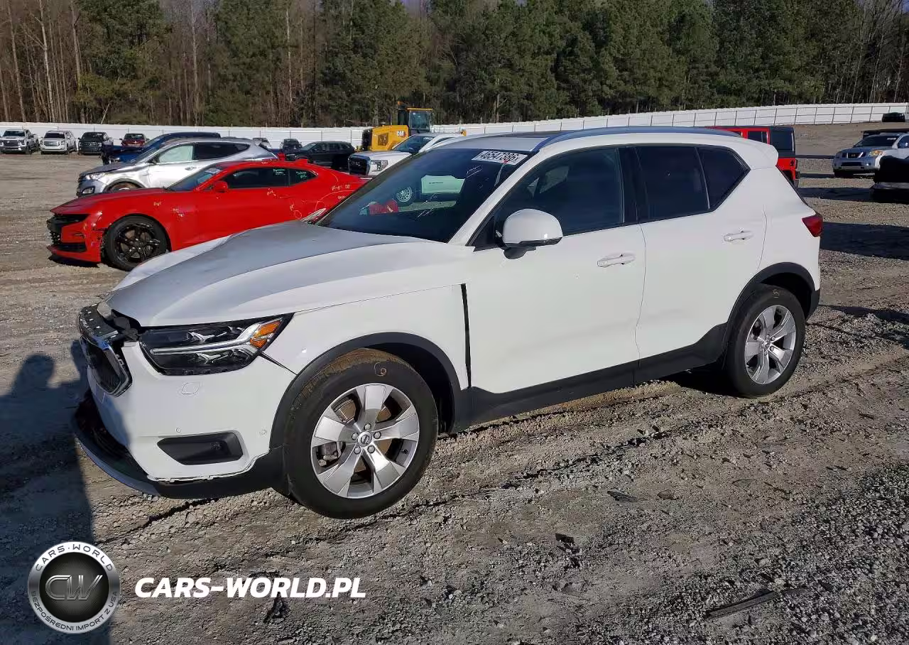 2019 Volvo Xc40 T5 Momentum