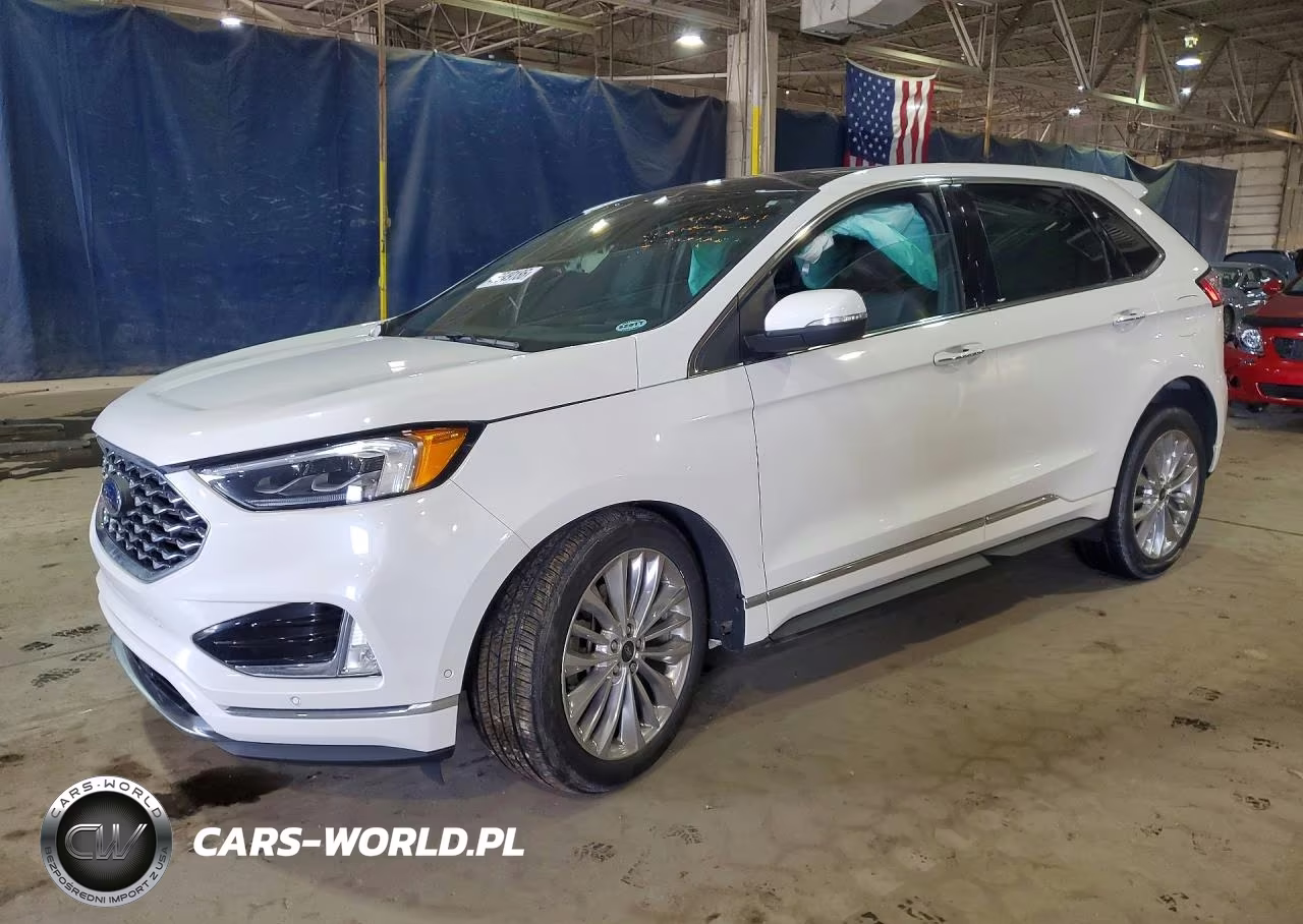 2021 Ford Edge Titanium